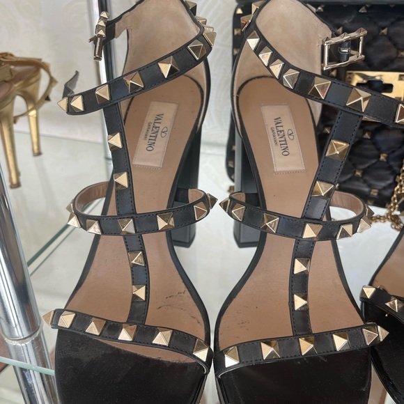 New Valentino - Picture 2 of 4